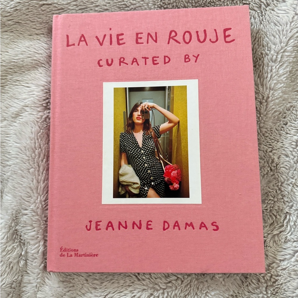 Rouje Pink Book - La Vie en Rouje